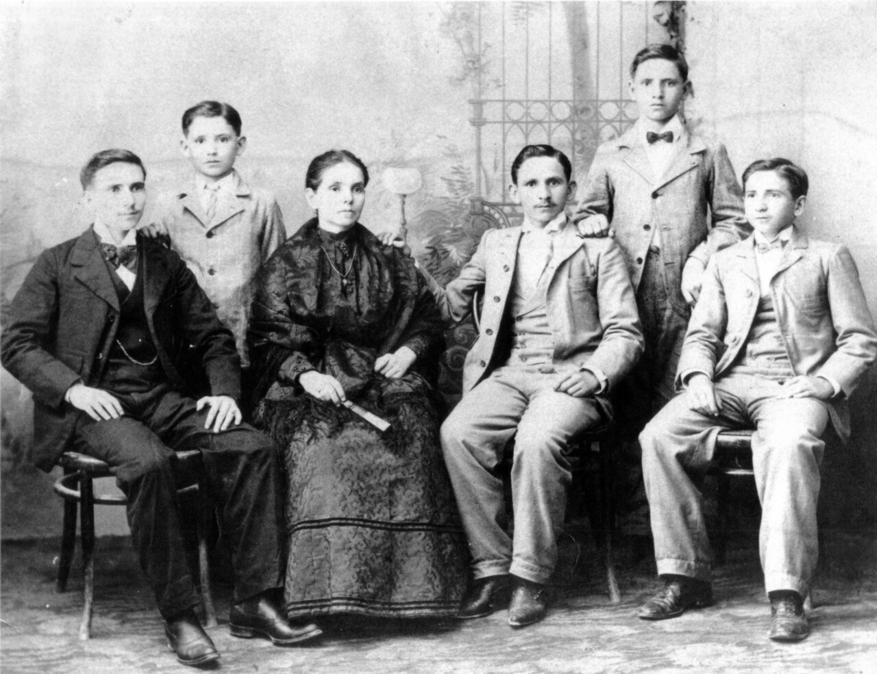 1902_d2008_FamiliaGarciaFlores-1.jpg