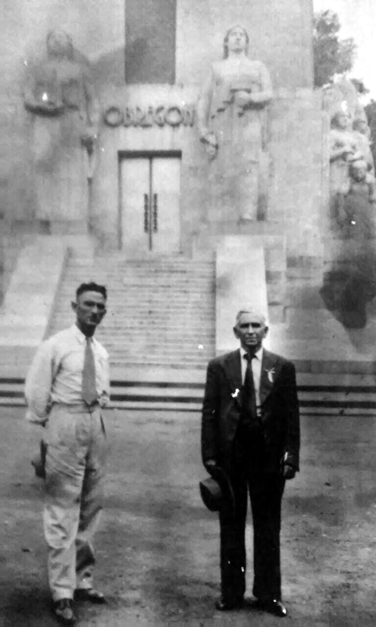 1950_CdMex_AbuelitoDeAlmaRosa.jpg