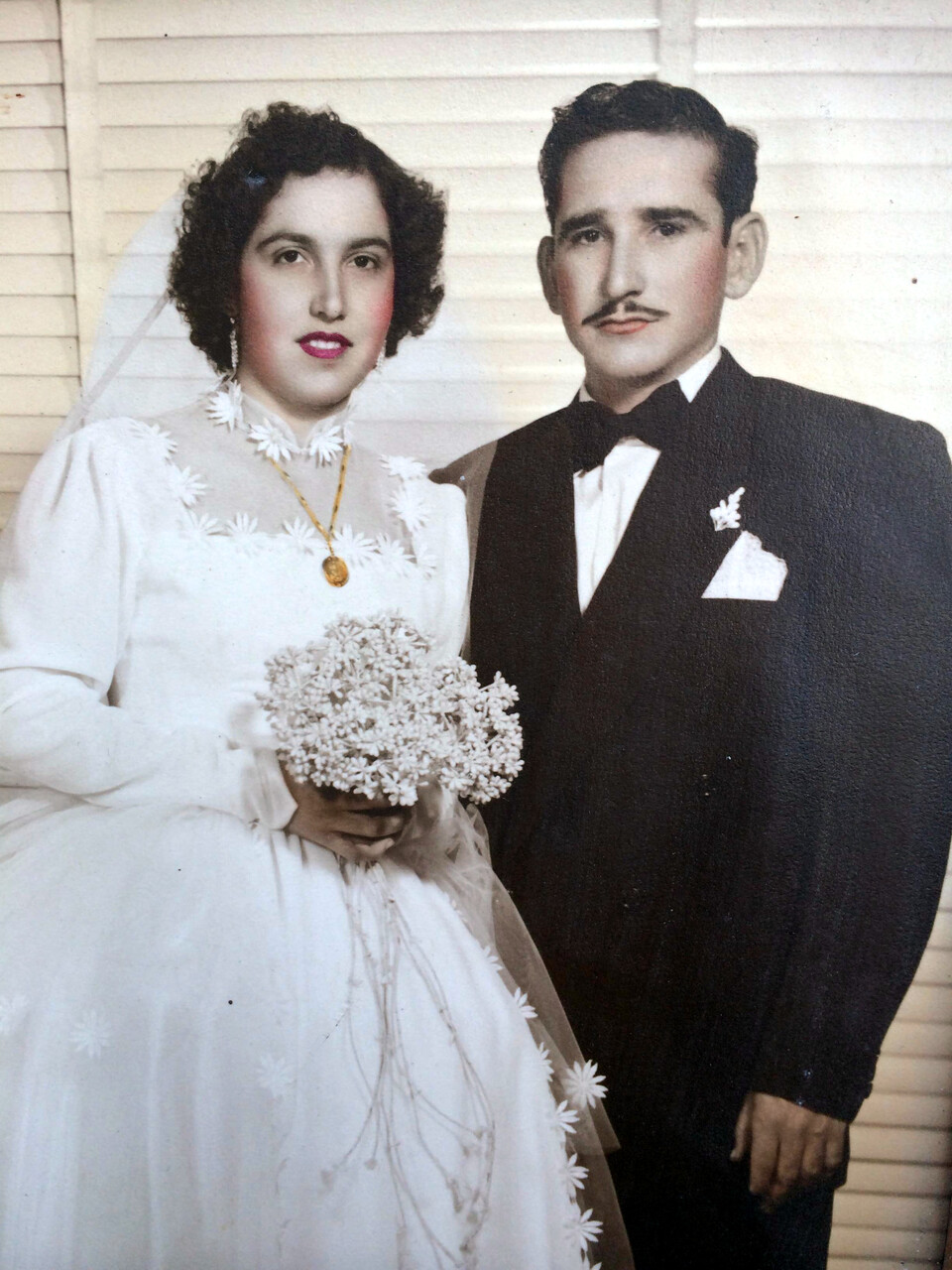 1954-12-24_BodaAbuesPesque.1-14.cesar.jpg