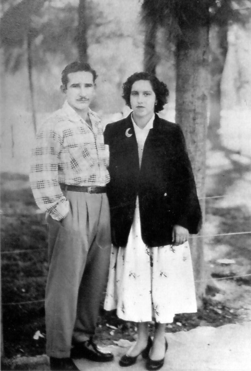 1954-12-26_d2008_AbuelosGuadBoda3d.jpg