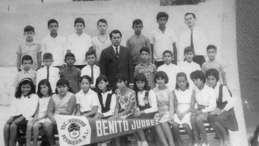 1969-1970_ValentinGarciaCasas-6toPrimaria-ProfJoseLozano-LuisCisneros.fbAlmaRosa.1524787_10152070105049190_1518583735_n.jpg