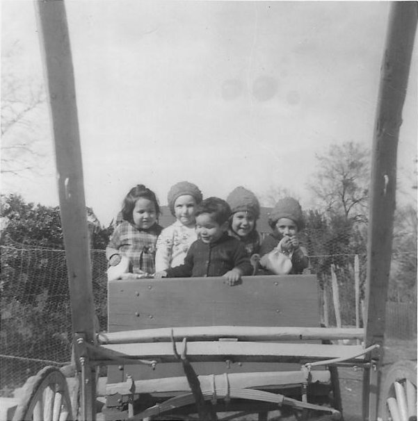 1966-12_1MamaPrimas.jpg
