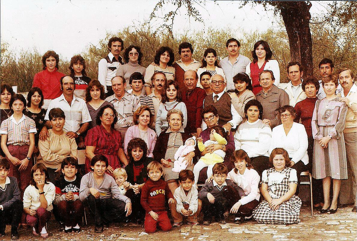 1984-12_cumpleFina.almargcFb.1909270_10152258280159190_252198108_o.jpg