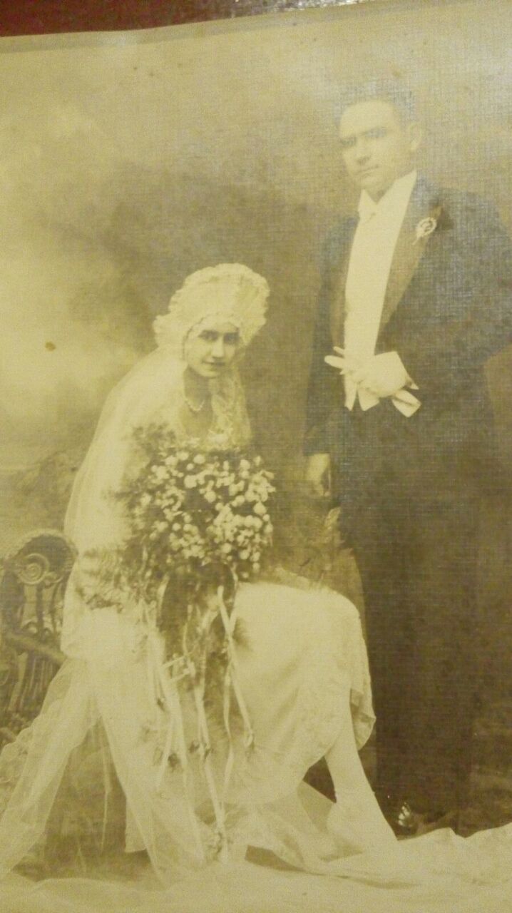 EdmundoGarcia-HermanoDeAbueLorenzo-EsposaGuillermina.jpg