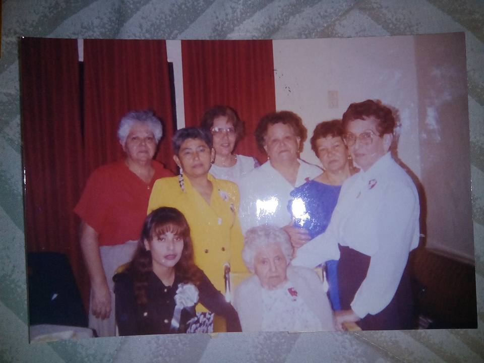 1995-12_famCasasOrtegon.griseldaOvalle.11866469_457420404437619_6417344744446204321_n.jpg